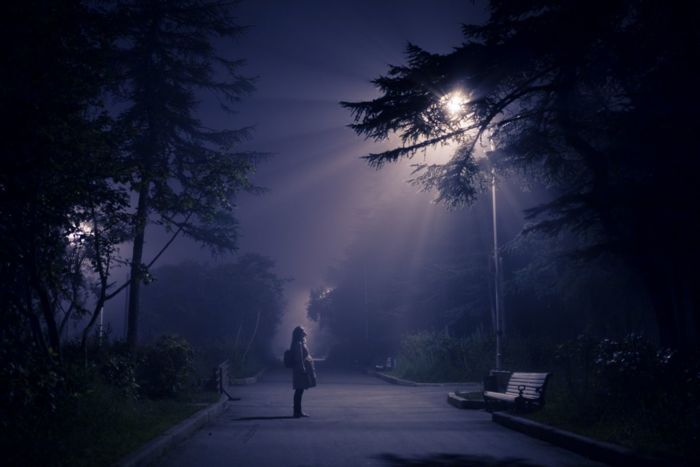 Macht uns Licht automatisch sicher? © Artem Kovalev/unsplash.com
